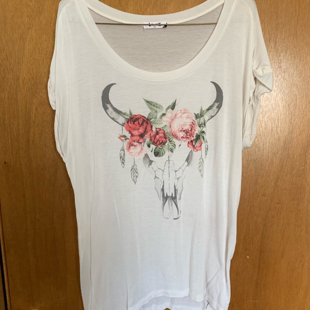 Cow skull top